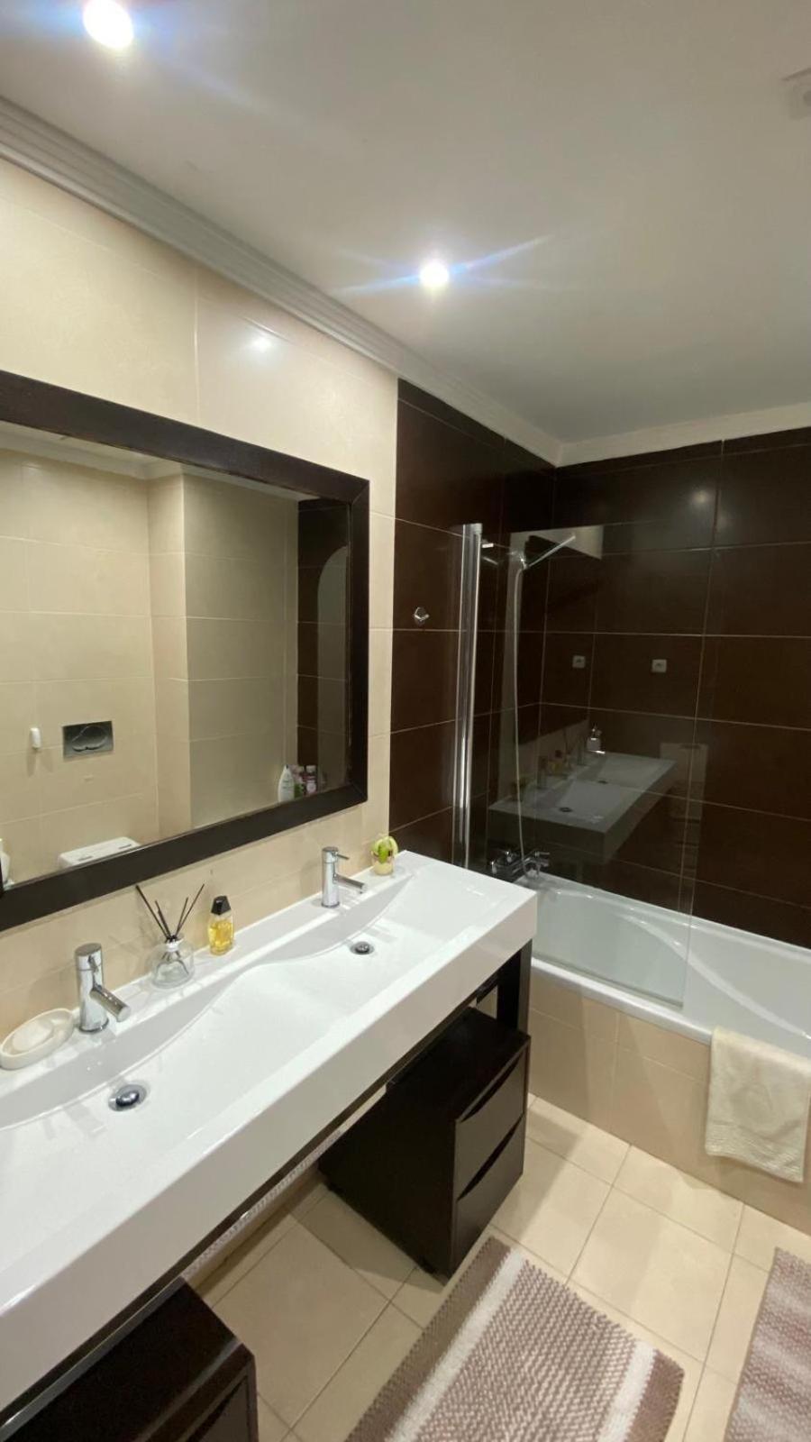 Rooms In Faro Close To Airport エクステリア 写真